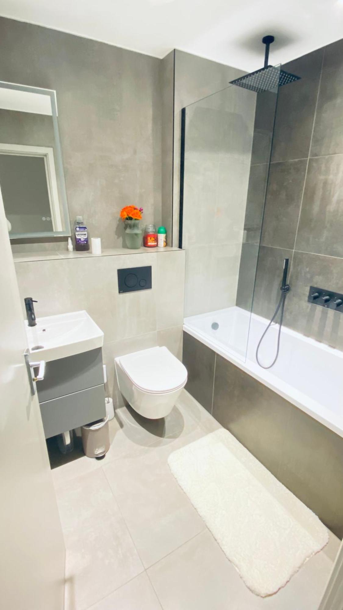 Shadwell - Walking Distance To Tower Bridge, Two Stations In Close Proximity Λονδίνο Εξωτερικό φωτογραφία